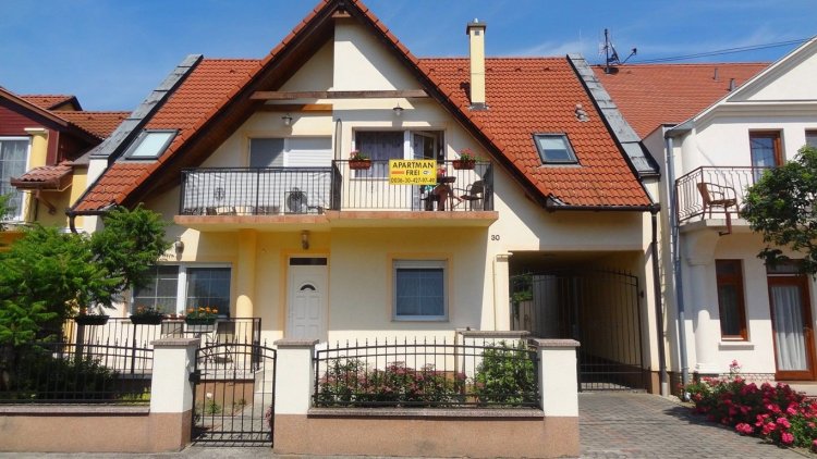 Gere LuxusApartman Harkány