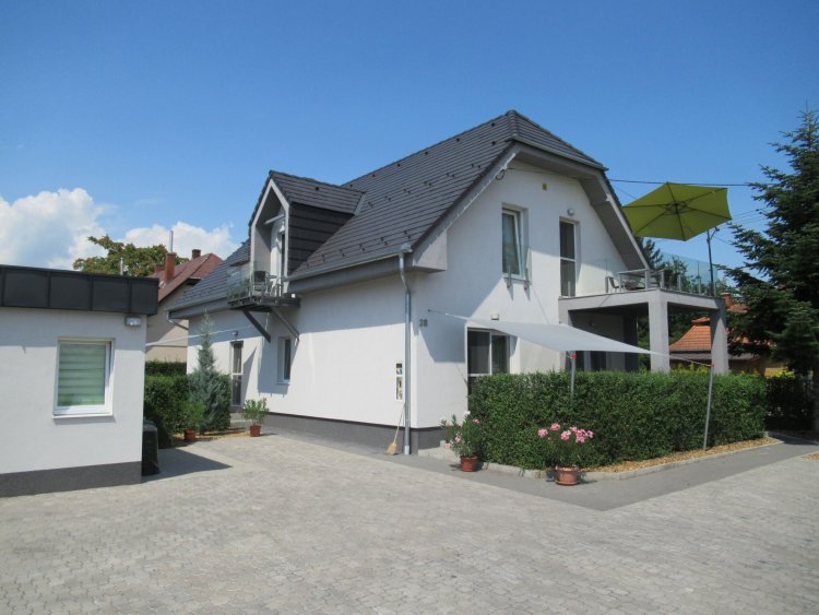Centrum Apartmanház Balatonboglár