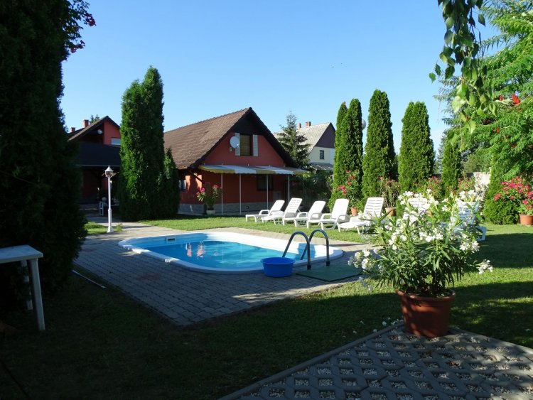 Csendes Apartmanok Balatonboglár