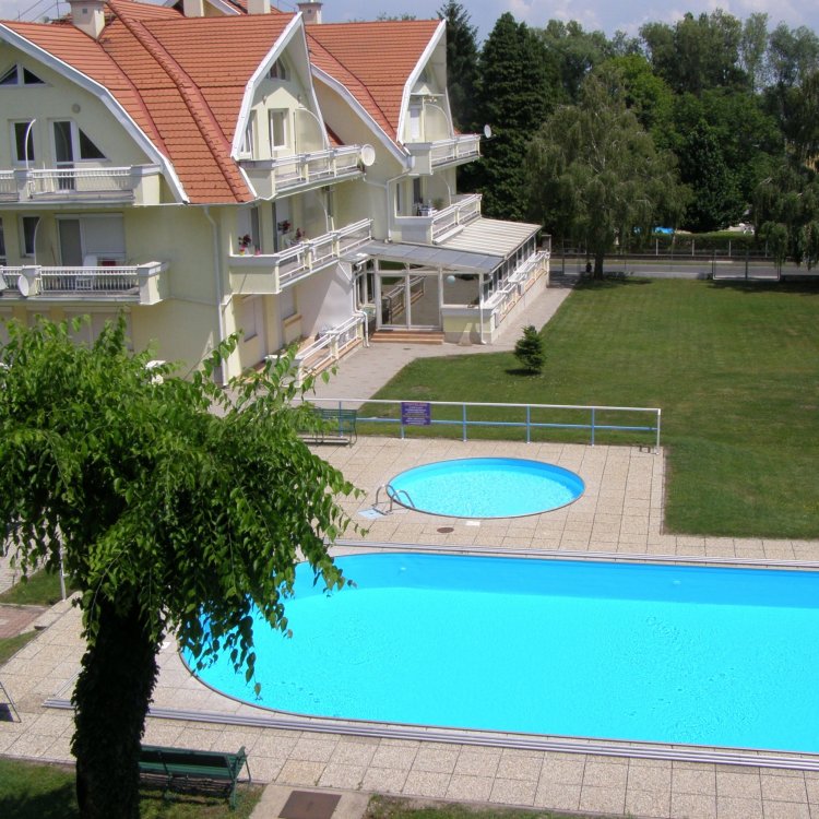 Rézi Apartman Keszthely