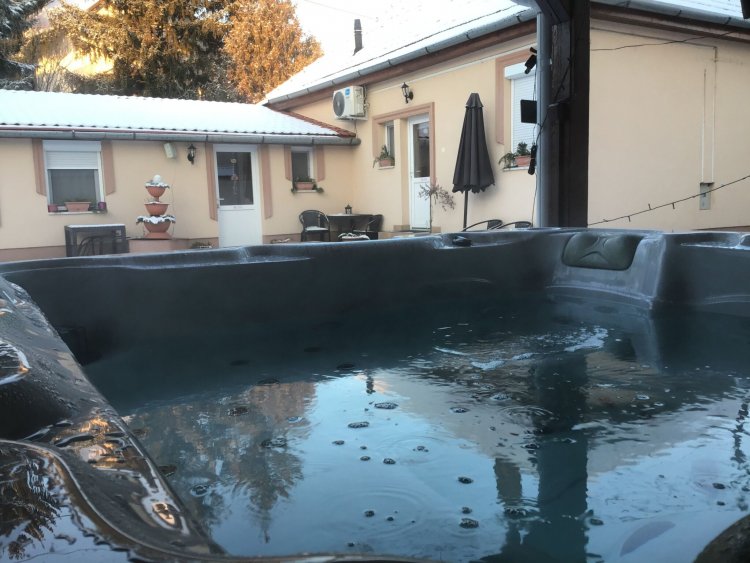 A Bástya Árnyéka Vendégház Eger