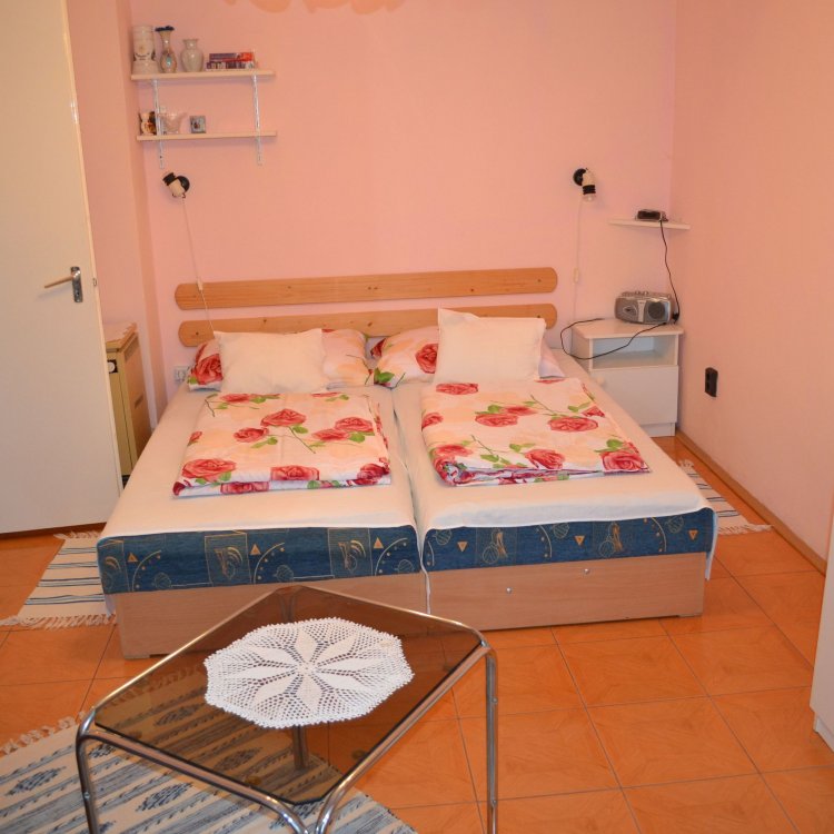 Hesz Apartman Harkány