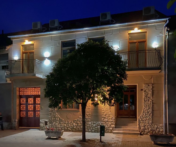 Holiday Apartmanházak Harkány
