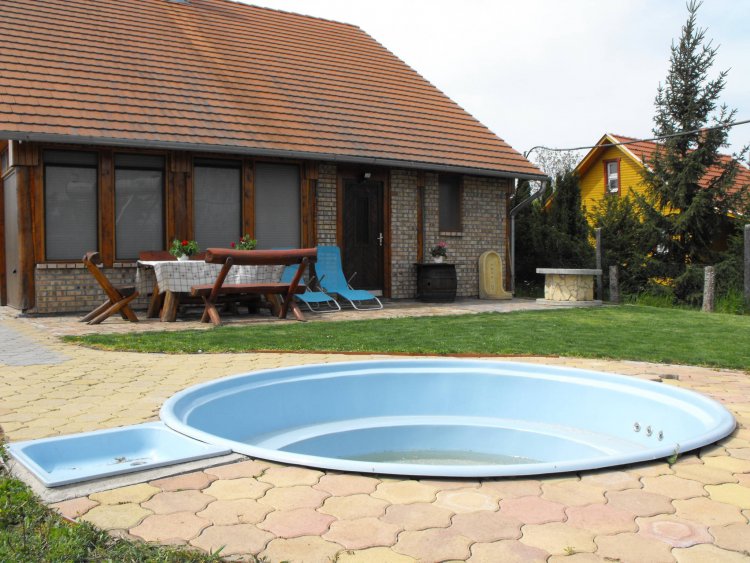 Gerle Apartman Berekfürdő