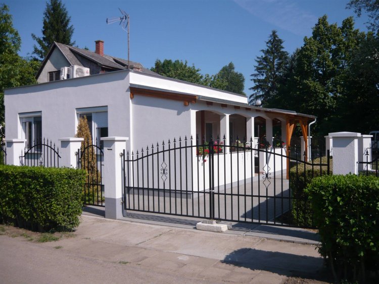 Keresztmama Háza Hajdúszoboszló