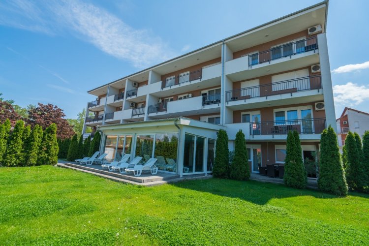 Royal Luxus Wellness Apartman Siófok