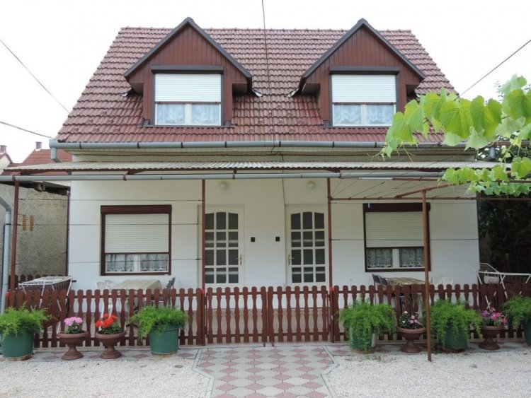 Léda Apartman Harkány