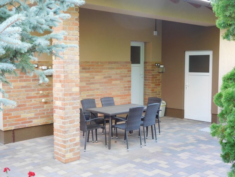 Golden Apartman Gyopárosfürdő Orosháza