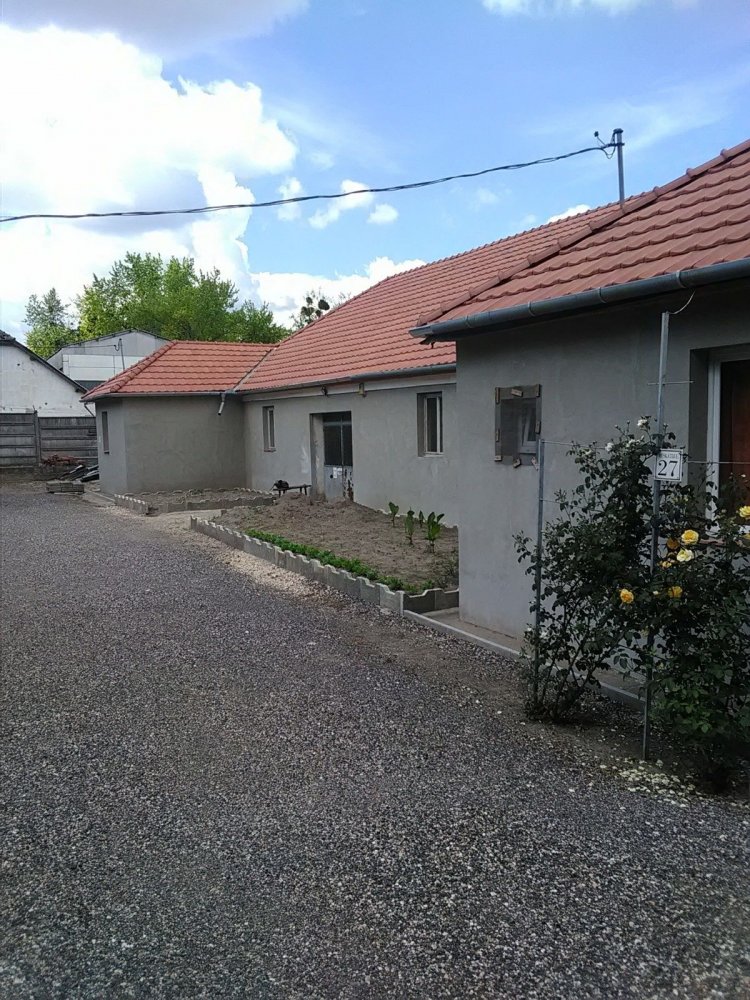 Muskátli Munkásszállás Tatabánya