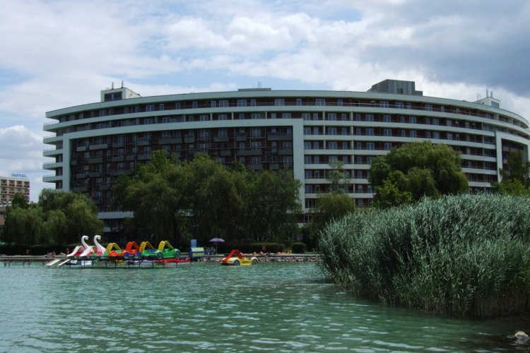 Club218 Vízpart Apartmanház Siófok