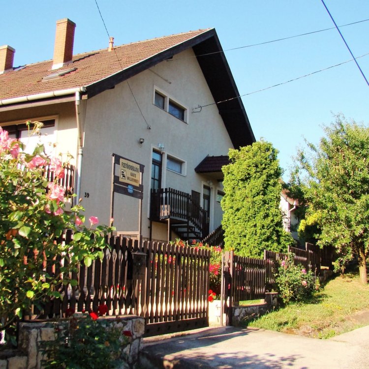 Balaton Apartman Paloznak
