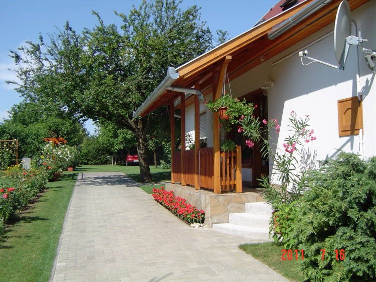 Oázis Apartmanok Balatonlelle