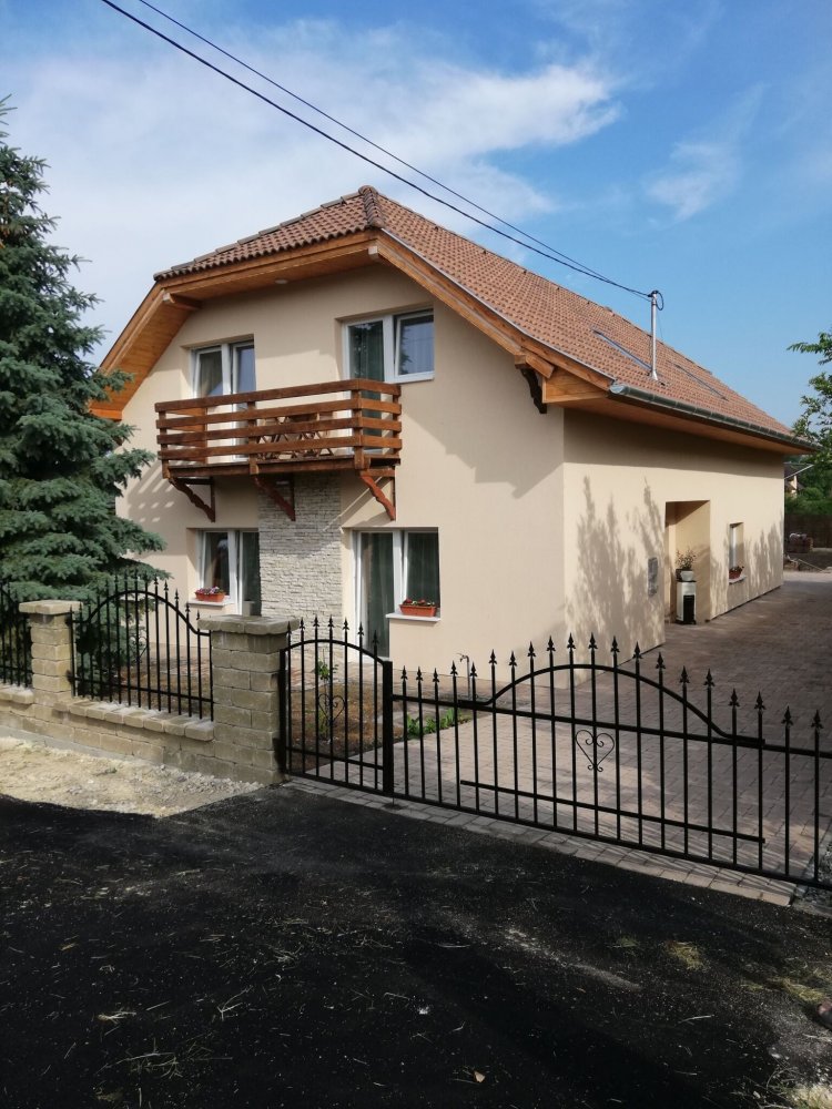 Olivér Apartmanház Balatonlelle