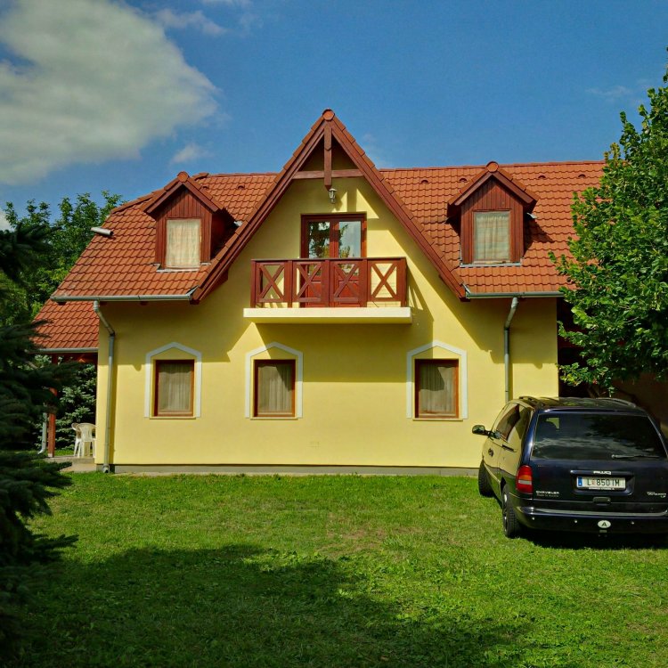 Héder Apartmanház Vonyarcvashegy