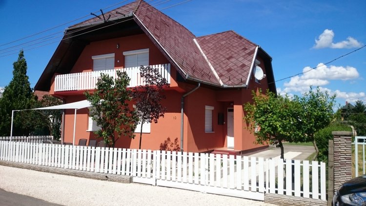 L&F Apartmanok Balatonboglár