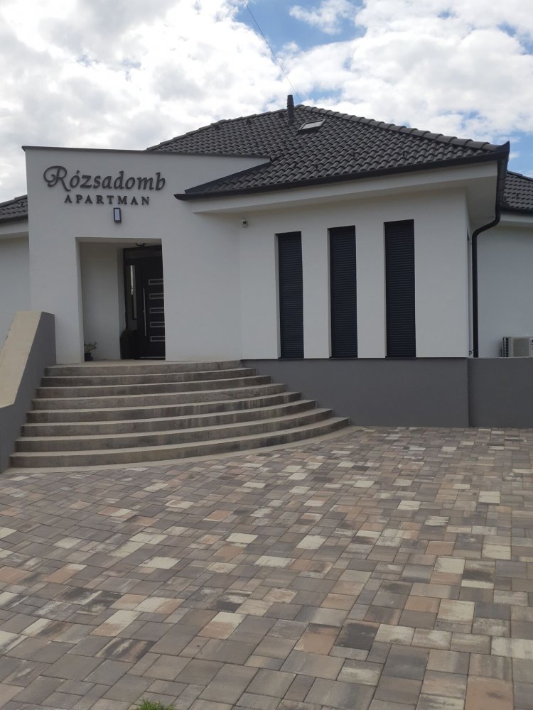 Rózsadomb Apartman Bogács