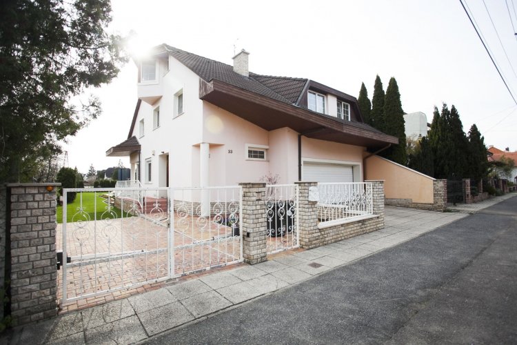 Márta Apartman Győr