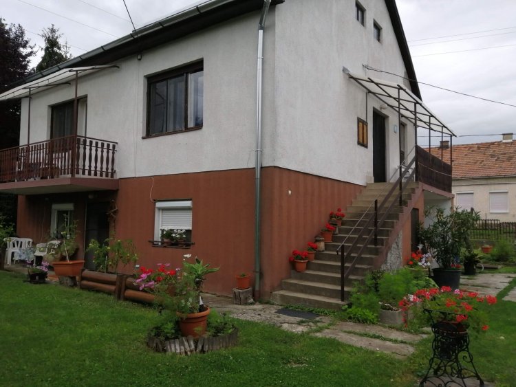 Holló Apartman Parádsasvár