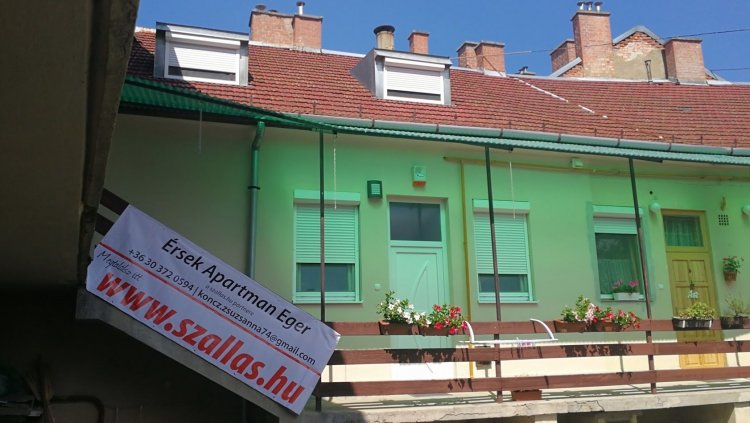 Érsek Apartman Eger
