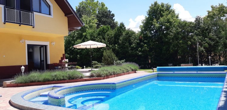 Hannabella Apartmanház Zamárdi