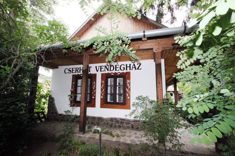 Cserhát Vendégház Felsőtold