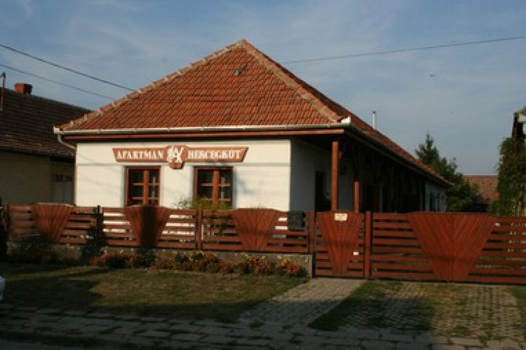 Nyugalom Apartman Hercegkút