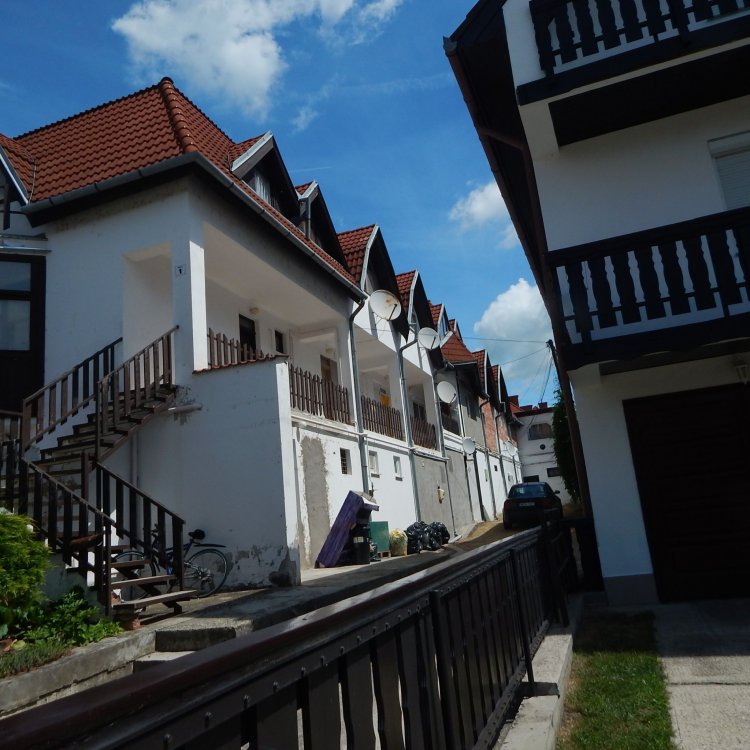 Vitkai-Vörös Apartman Balatonlelle