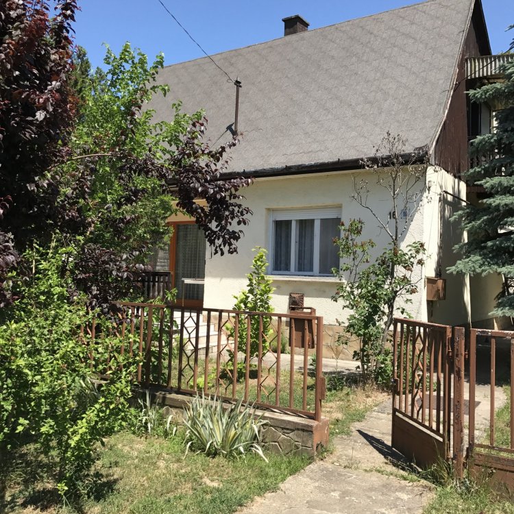 Rózsás Apartman Balatonboglár