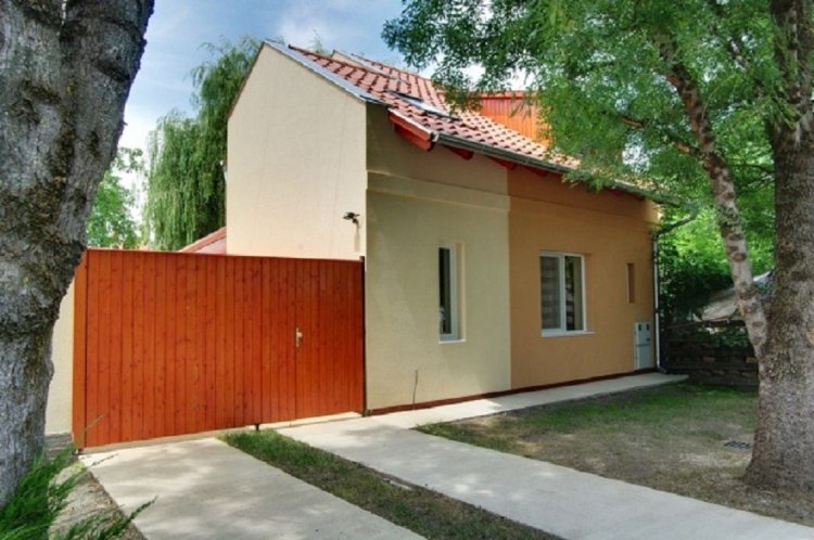 A4 Apartman Gyula