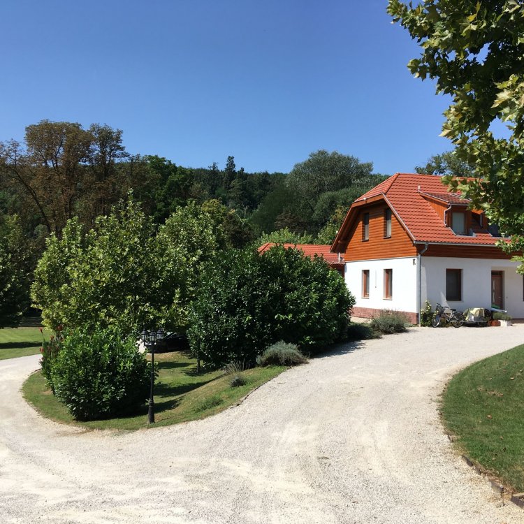 Kastélypark Wellness Apartman Zalacsány