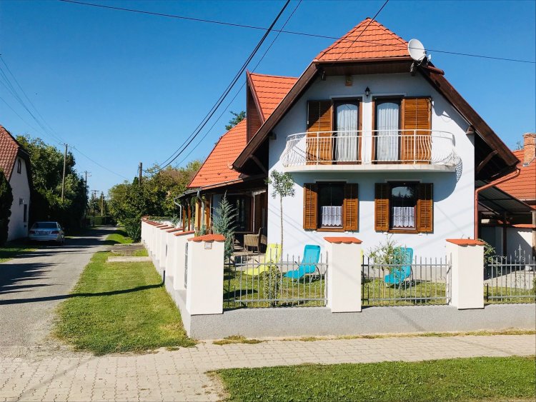 Bonita Apartmanház Balatonmáriafürdő