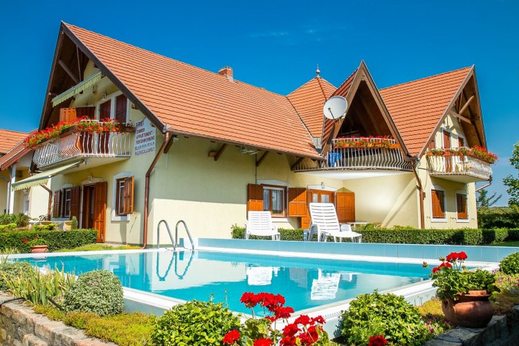 Familia 1 Apartman Balatonmáriafürdő