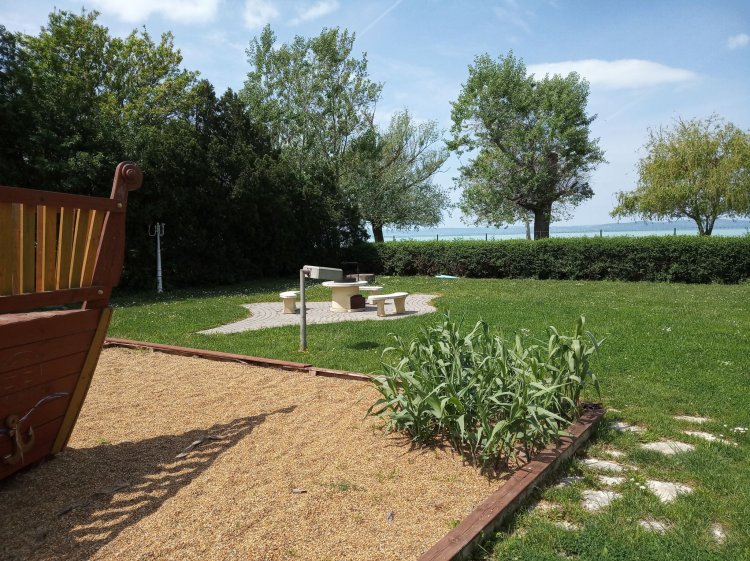 Hello Balcsi Apartman Siófok