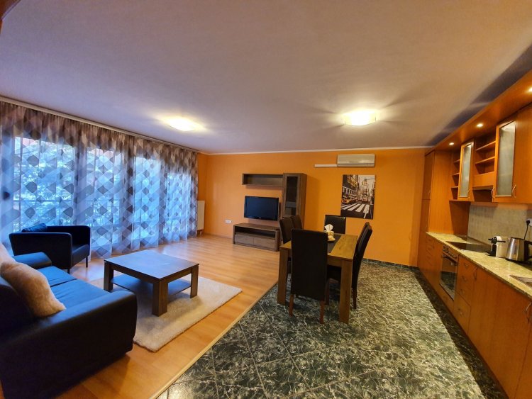 New York Deluxe Apartman Szekszárd
