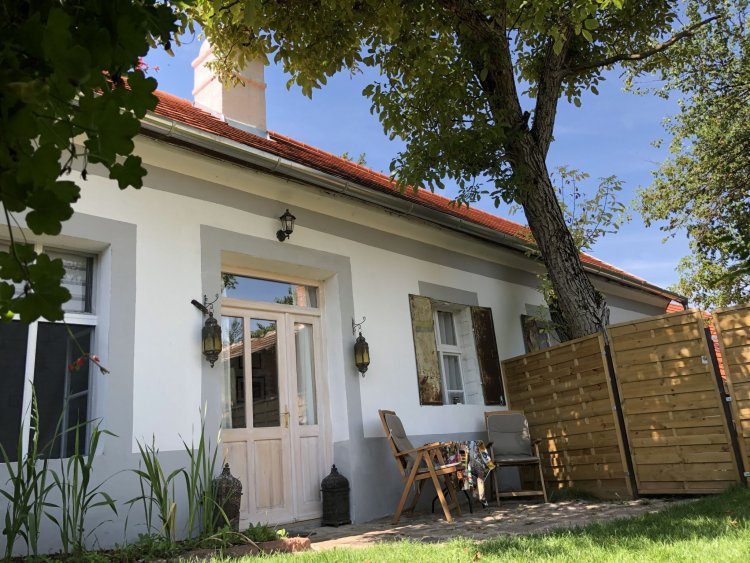 Kemencésház Apartman Kővágóörs