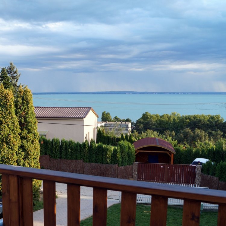 Füge Apartman Balatonakarattya