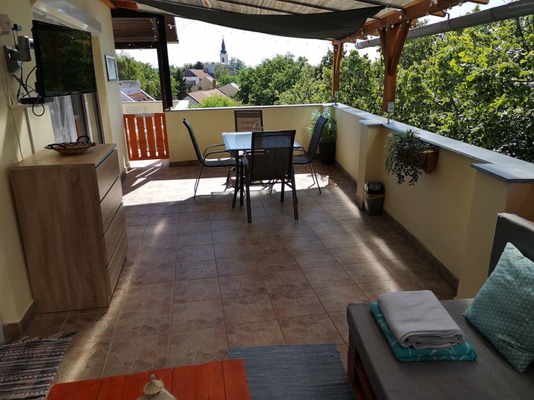 Belvárosi Terasz Apartman Gyula