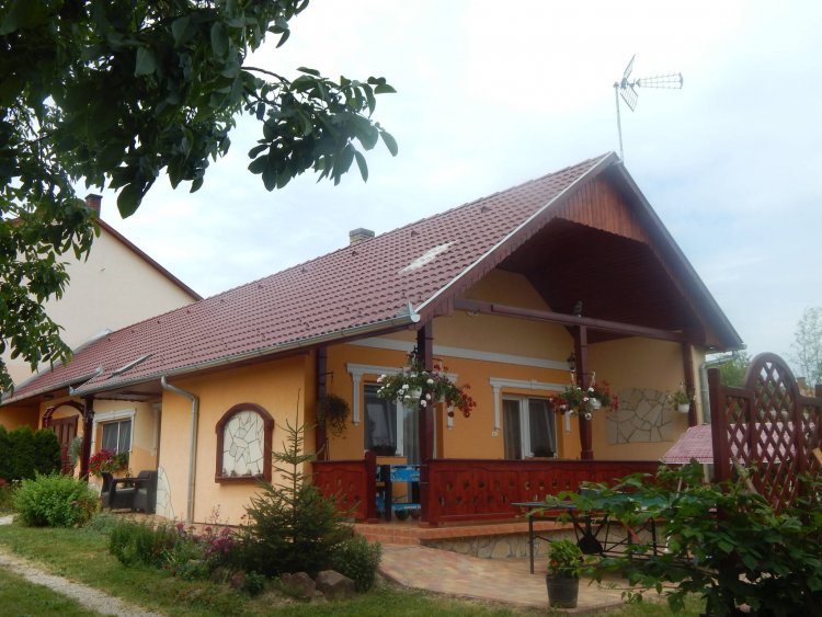 Andrea Apartman Kehidakustány