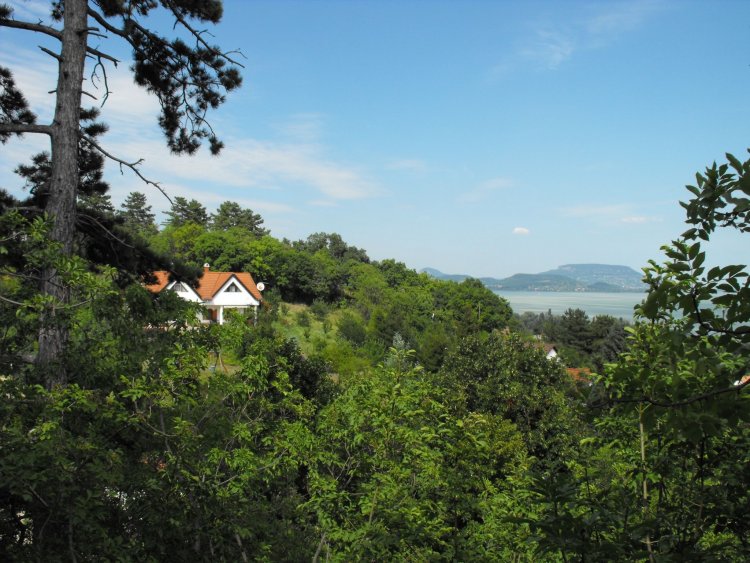 Ezüsthíd Apartman Balatongyörök