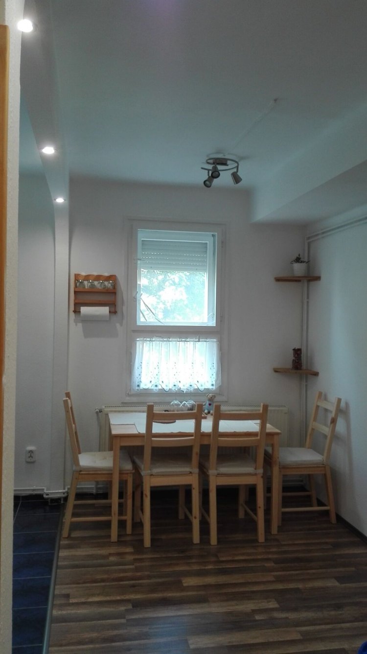 Kismackó Apartman Eger