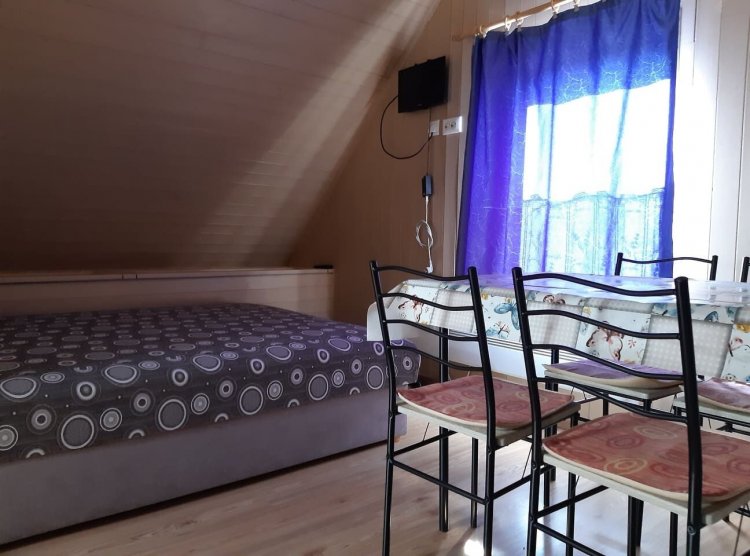 Flóra Apartman a Balatonnál Lovas
