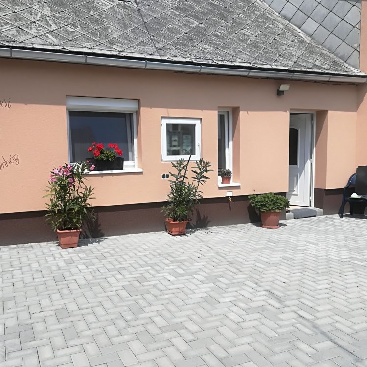 Belvárosi Apartmanház Zirc