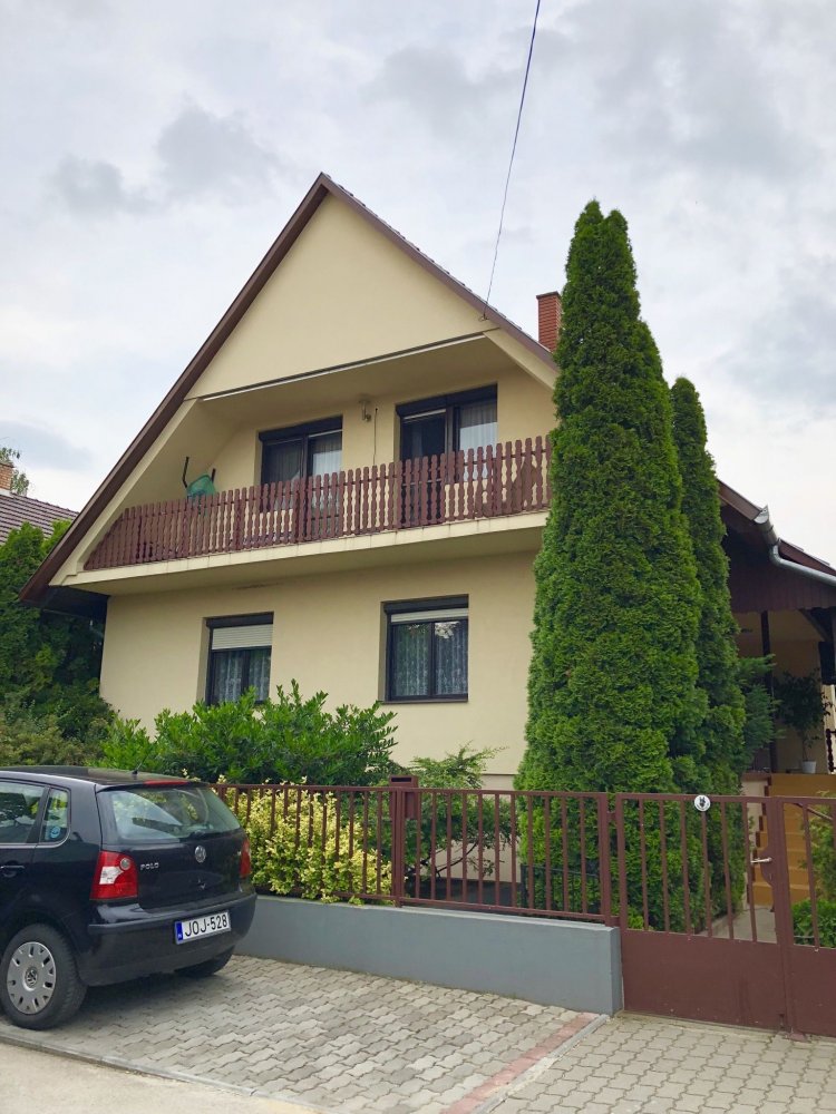 Sziszi Vendégház Balatonszárszó