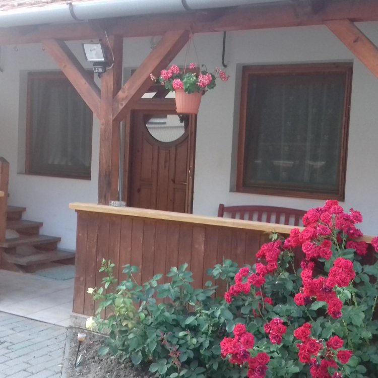 Vona Lak Apartmanok Abádszalók