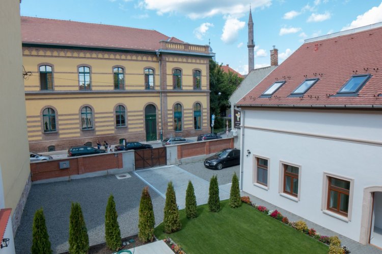 Mecset Apartman Eger