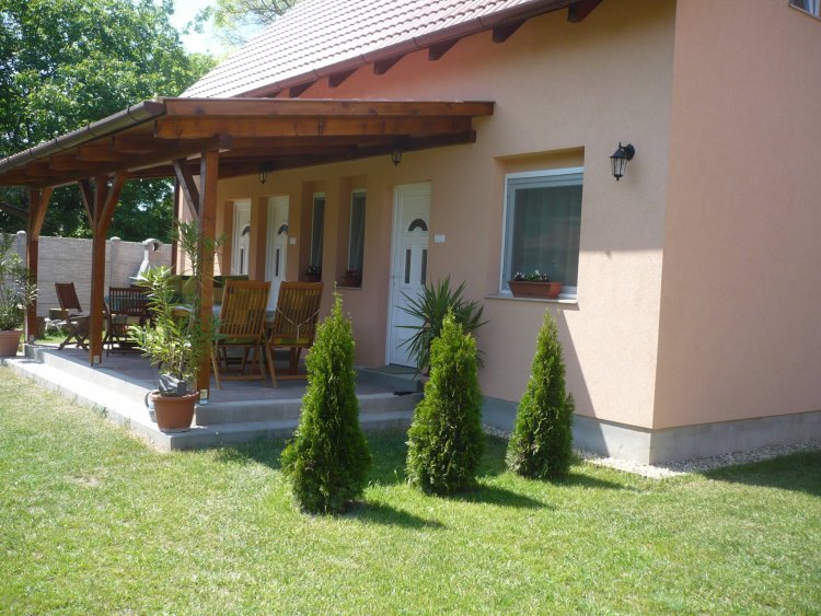 Eszter Apartmanház Hajdúszoboszló