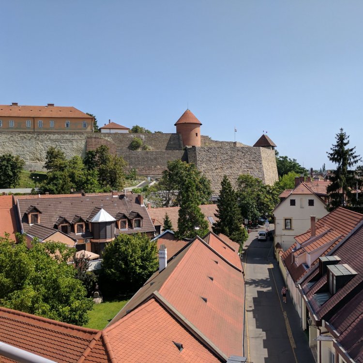 Minaret Apartman Eger