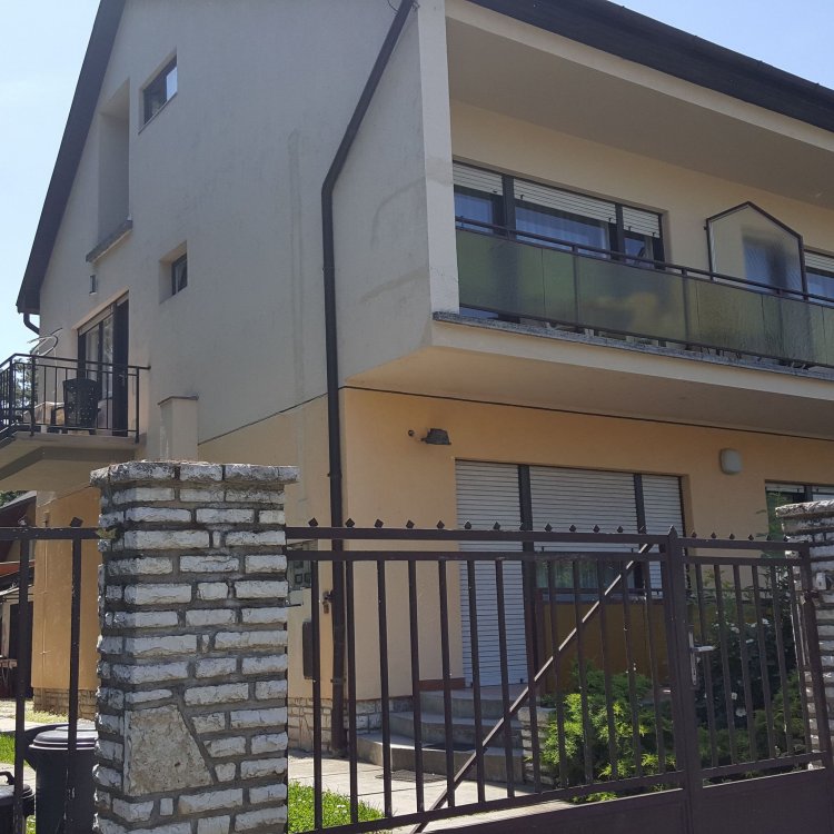 Lara Apartmanház Siófok
