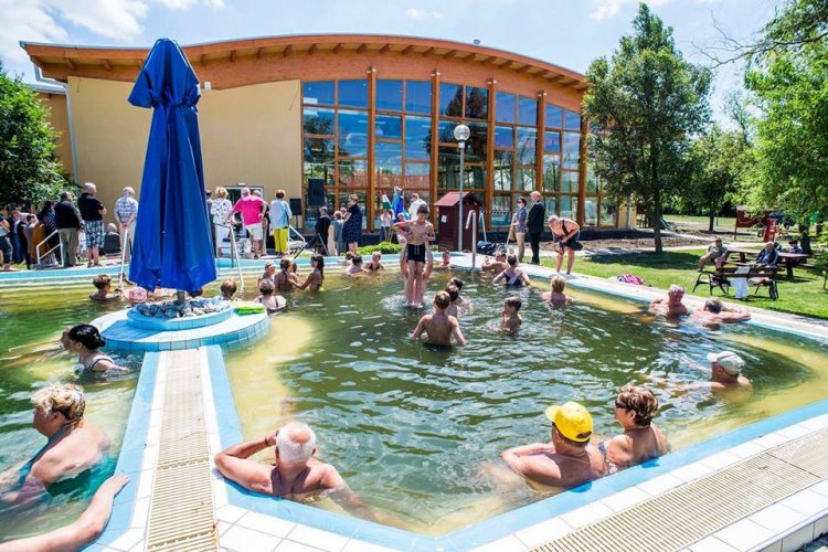 Túrkeve Termál Szálló, Apartman, Faház és Kemping Túrkeve