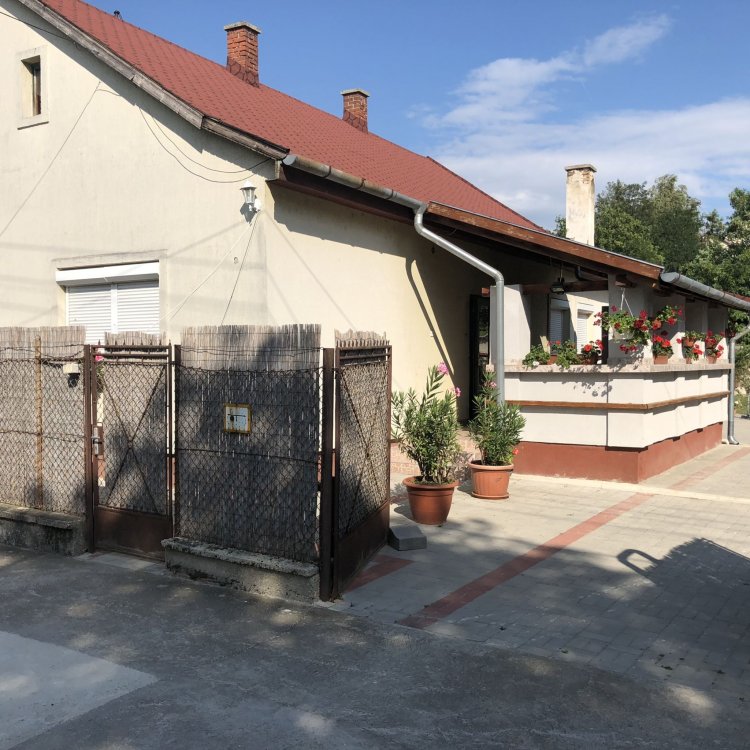 Vatics Apartmanház Balatonkenese